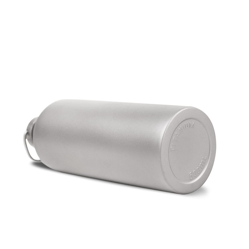 SILVERANT Titanium Ultralight 600Ml, 21.1 Fl Oz Water Bottle for Outdoor Camping Hiking & Sports, Reusable Bottle with Insulating Thermal Sleeve and Clip Loop Cap - Image 3
